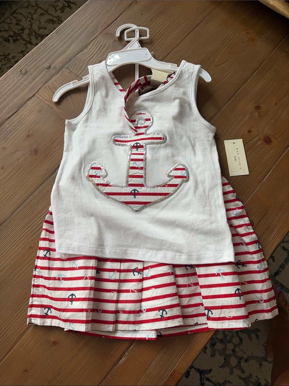 Max Studio White & Red Nautical Anchor Matching Set